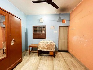 Bedroom in 4 BHK Independent House at Hansol – for Sale