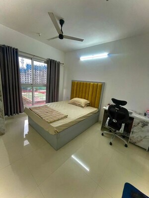 Room in 2 BHK Apartment at Godrej Boulevard Manjri, Manjari – for Sale