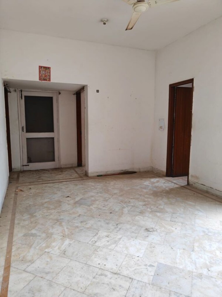 Room, palam vihar 3 Bedroom 1350 Sq.Ft. Builder Floor In Palam Vihar Gurgaon 10704188