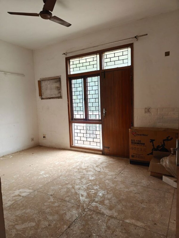 Room, palam vihar 3 Bedroom 1350 Sq.Ft. Builder Floor In Palam Vihar Gurgaon 10704188