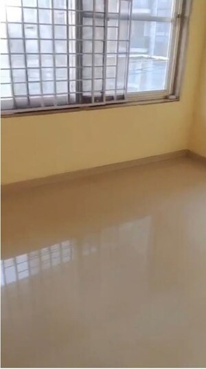 Bedroom in 2 BHK Apartment at Chembur – for Rent