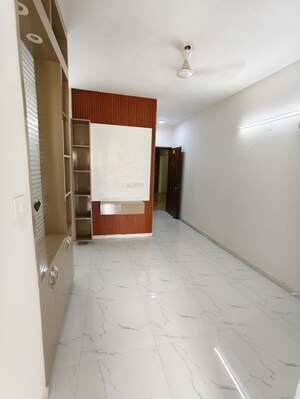 Room in 2 BHK Apartment at Pivotal Riddhi Siddhi, Sector 99 – for Rent