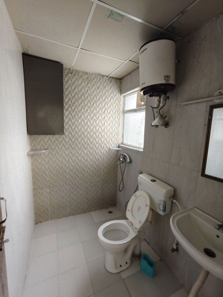 Bathroom, pivotal-riddhi-siddhi 2 Bedroom 587 Sq.Ft. Apartment In Sector 99 Gurgaon 10704218