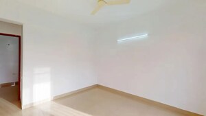 Room in 3 BHK Apartment at Nagarjuna Aster Park, Yelahanka New Town – for Sale