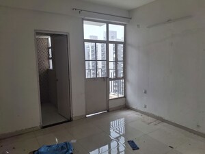 Room in 2 BHK Apartment at Signature Global Solera 2, Sector 107 – for Rent
