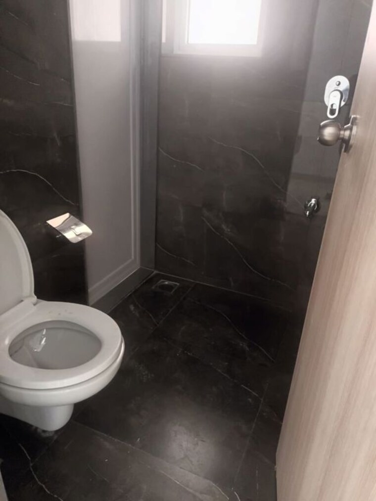 Bathroom, aurum-q-islands 2 Bedroom 643 Sq.Ft. Apartment In Ghansoli Navi Mumbai 10704256