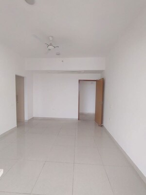 Room in 2 BHK Apartment at SS The Leaf, Sector 85 – for Rent