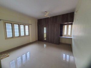 Room in 3 BHK Apartment at Cox Town – for Sale