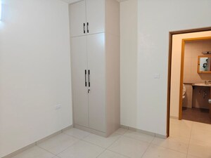 Room in 2 BHK Apartment at Sobha Dream Gardens, Thanisandra Main Road – for Rent