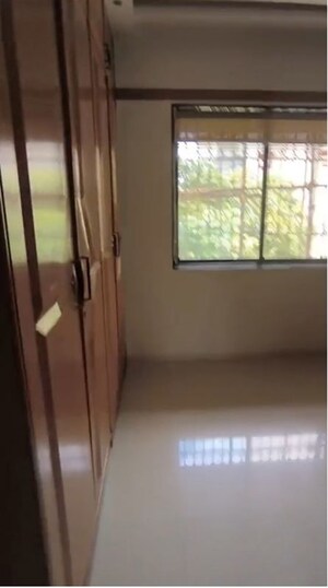 Bedroom in 3 BHK Apartment at Chembur – for Rent