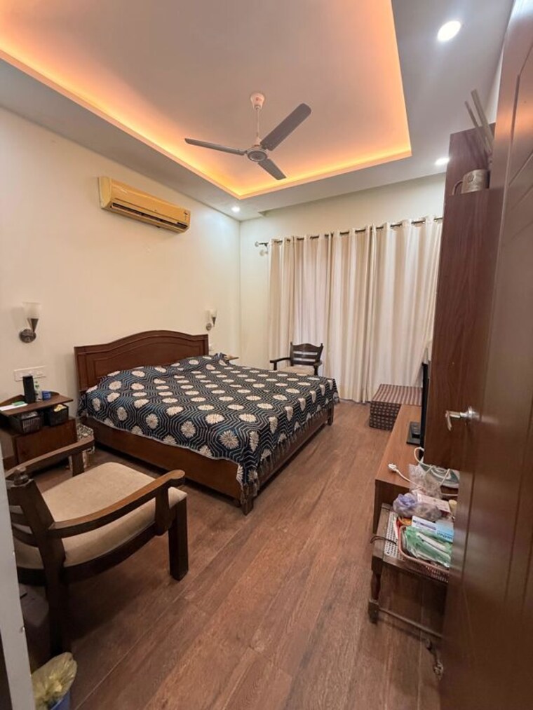 Bedroom, omaxe-new-chandigarh 3 Bedroom 250 Sq.Yd. Independent House In North Mullanpur Chandigarh 10704231