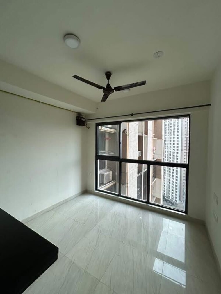 Room, lodha-crown-quality-homes 1 Bedroom 317 Sq.Ft. Apartment In Majiwada Thane 10704290