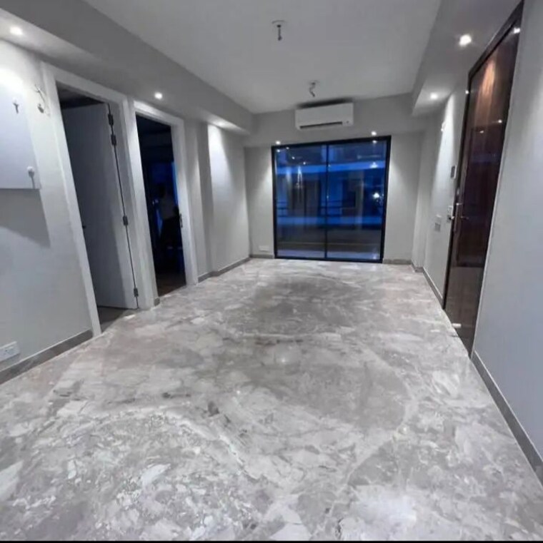 Room, signature-global-city-63a 3 Bedroom 1350 Sq.Ft. Builder Floor In Sector 63a Gurgaon 10704309