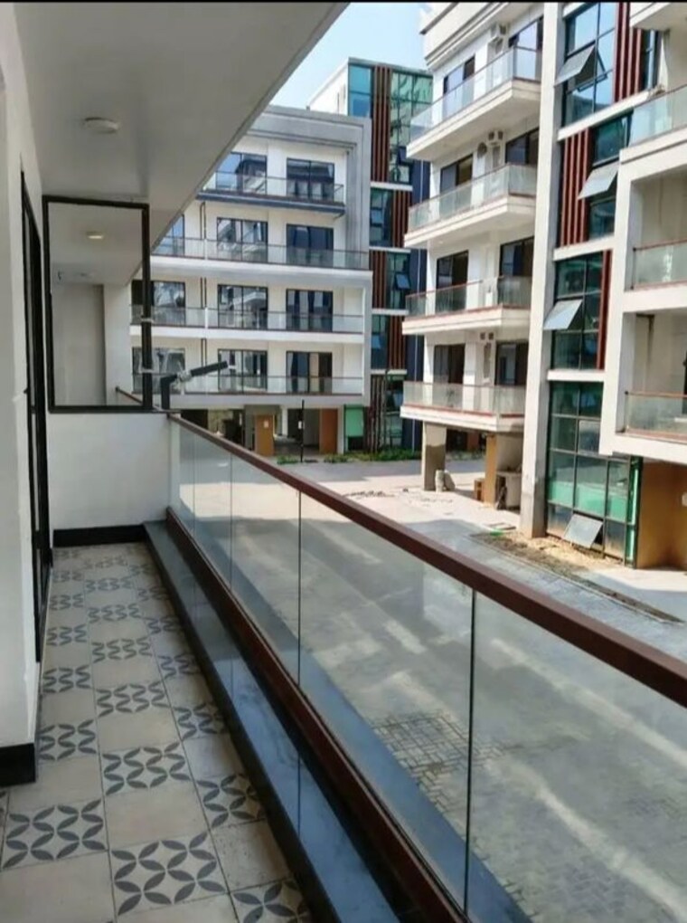 Balcony, signature-global-city-63a 3 Bedroom 1350 Sq.Ft. Builder Floor In Sector 63a Gurgaon 10704309