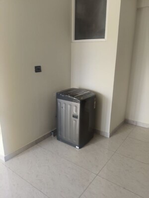Room in 2 BHK Apartment at MSR Residency, Panathur – for Rent