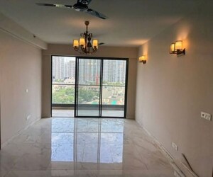Room in 2.5 BHK Apartment at M3M Heights, Sector 65 – for Rent