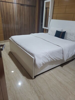 Bedroom in 3 BHK Builder Floor at Orchid Island, Sector 51 – for Rent