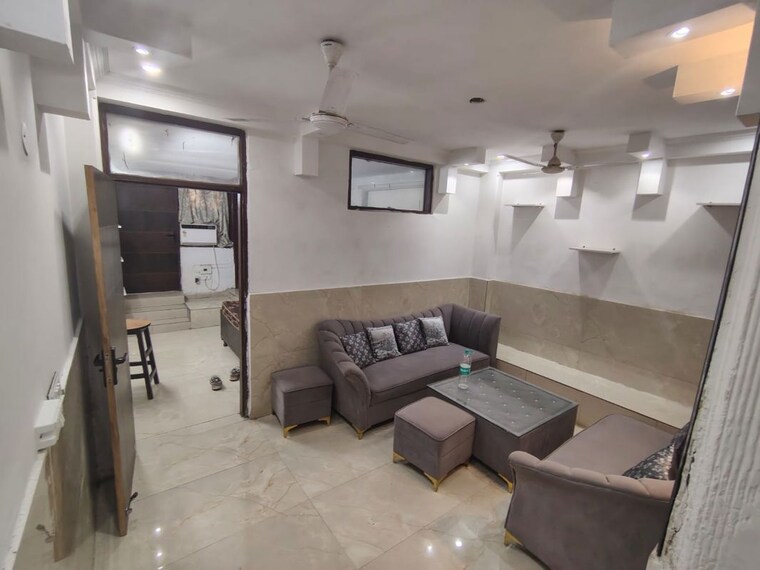 Team Area, malviya nagar 3 Bedroom 1800 Sq.Ft. Builder Floor In Malviya Nagar Delhi 10704378