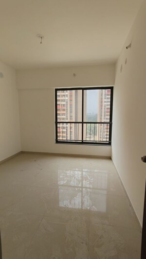 Room in 2 BHK Apartment at Shapoorji Pallonji Joyville Hadapsar Annexe, Hadapsar – for Sale