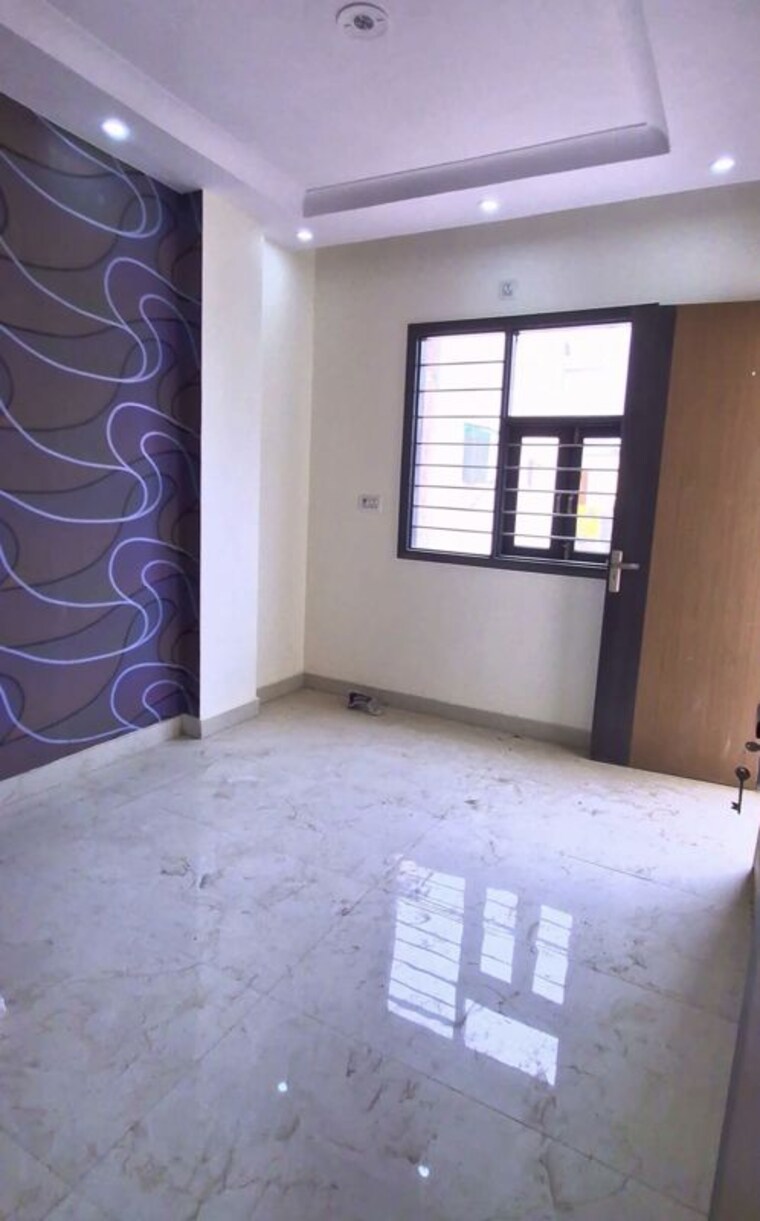 Room, tagore garden 3 Bedroom 140 Sq.Yd. Builder Floor In Tagore Garden Delhi 10704401