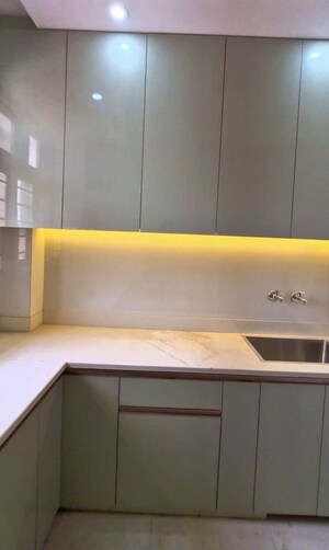 Furnished Amenities in 3 BHK Builder Floor at Tagore Garden – for Rent