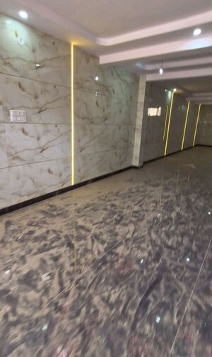 Room in 3 BHK Builder Floor at Tagore Garden – for Rent