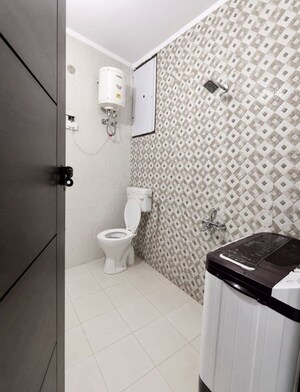 Bathroom in 2 BHK Builder Floor at Subhash Nagar – for Rent