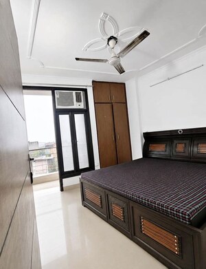 Kitchen in 2 BHK Builder Floor at Subhash Nagar – for Rent