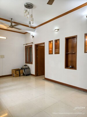 Room in 3 BHK Builder Floor at East Of Kailash – for Rent