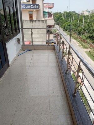Balcony in 2 BHK Independent House at Sector 10a – for Rent