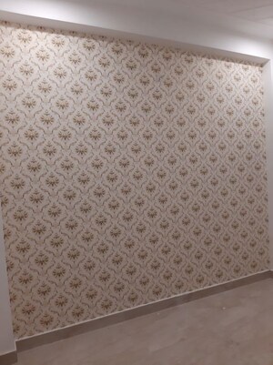 Room in 2 BHK Independent House at Sector 10a – for Rent