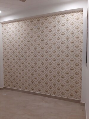 Room in 2 BHK Independent House at Sector 10a – for Rent