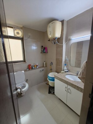 Bathroom in 3.5 BHK Apartment at Unitech Uniworld Gardens 2, Sector 47 – for Rent