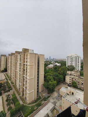 3.5 BHK Apartment – Exterior View View at Unitech Uniworld Gardens 2, Sector 47 - for Rent