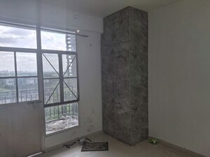 Room in 2 BHK Apartment at Signature Global Solera 2, Sector 107 – for Rent