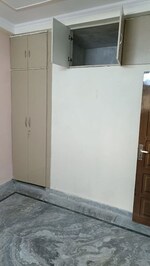 2 BHK +  600 Sq.Ft. Builder Floor in New Ashok Nagar