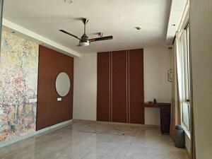 Room in 3 BHK Apartment at Hirandahalli – for Sale