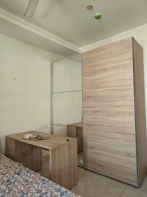 Room in 3 BHK Apartment at Hirandahalli – for Sale