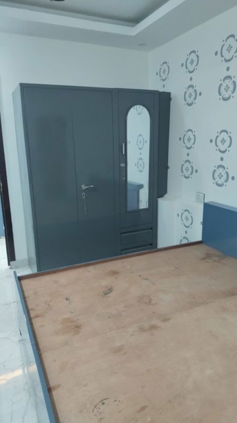 Bathroom, vasundhara sector 10 3 Bedroom 153 Sq.Mt. Builder Floor In Vasundhara Sector 10 Ghaziabad 10704485