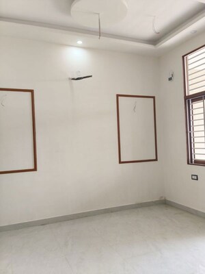 Room in 3 BHK Villa at Real Greens, Kalwar Road – for Sale
