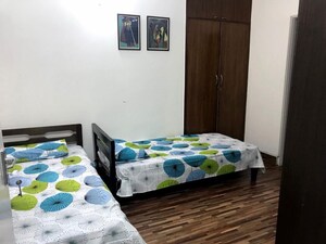 Bedroom in 2 BHK Apartment at Mahatma Gandhi Road – for Rent