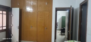 Room in 3 BHK Villa at Pali Road – for Rent
