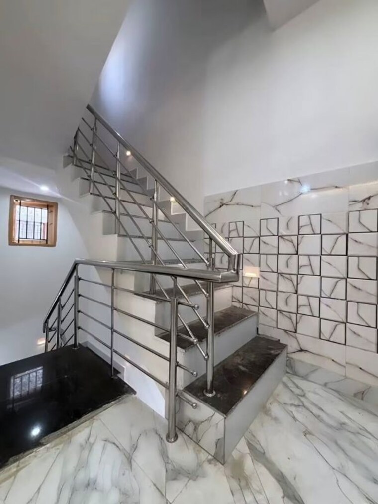 undefined, uttam nagar 3.5 Bedroom 455 Sq.Ft. Independent House In Uttam Nagar Delhi 10704498