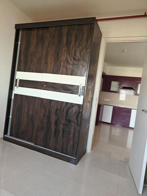 Room in 2 BHK Apartment at Hirandahalli – for Rent