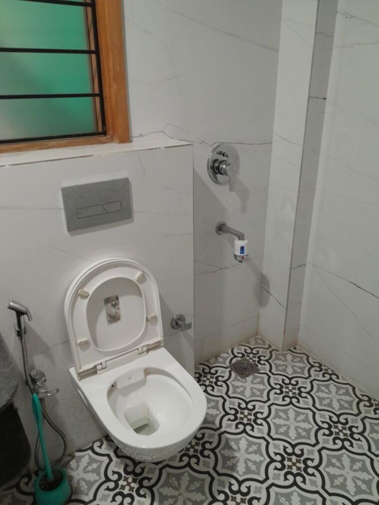 Bathroom, signature-global-prime 2 Bedroom 590 Sq.Ft. Apartment In Sector 63a Gurgaon 10704520