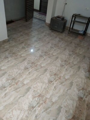 Parking in 2 BHK Independent House at Sector 10a – for Rent