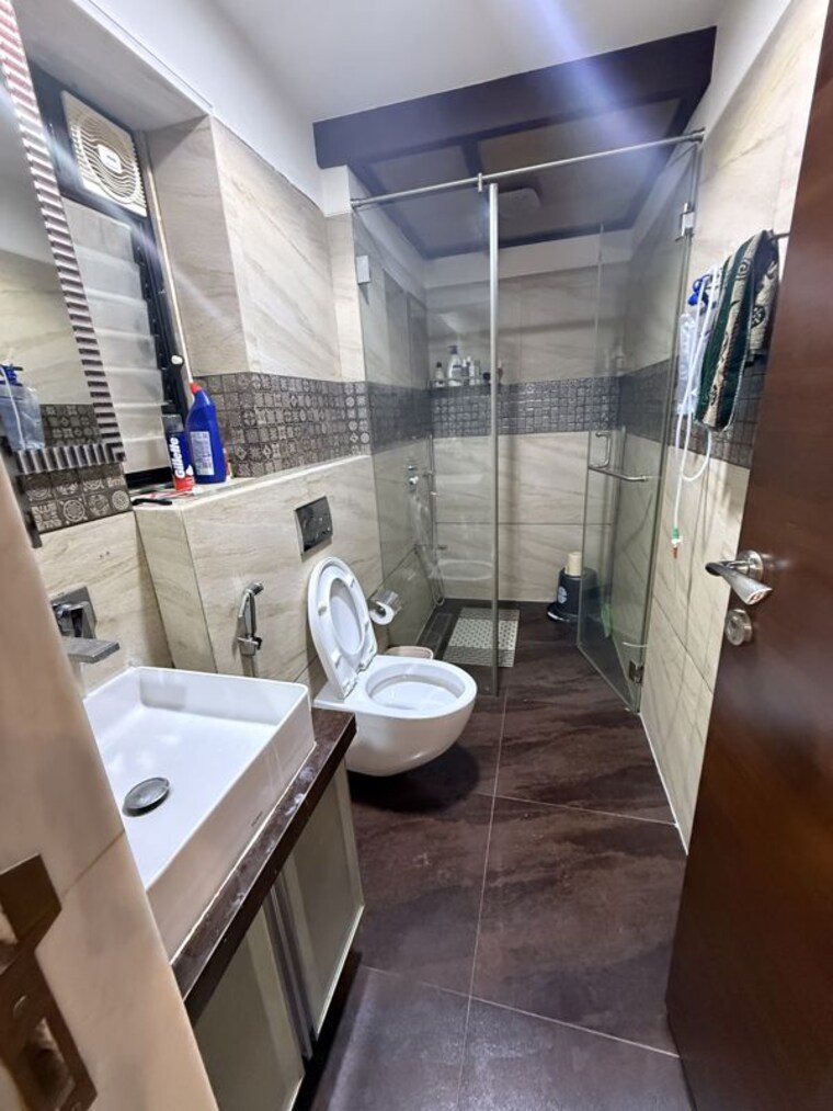 Team Area, sheth-72-west 3 Bedroom 1215 Sq.Ft. Apartment In Andheri West Mumbai 10704496