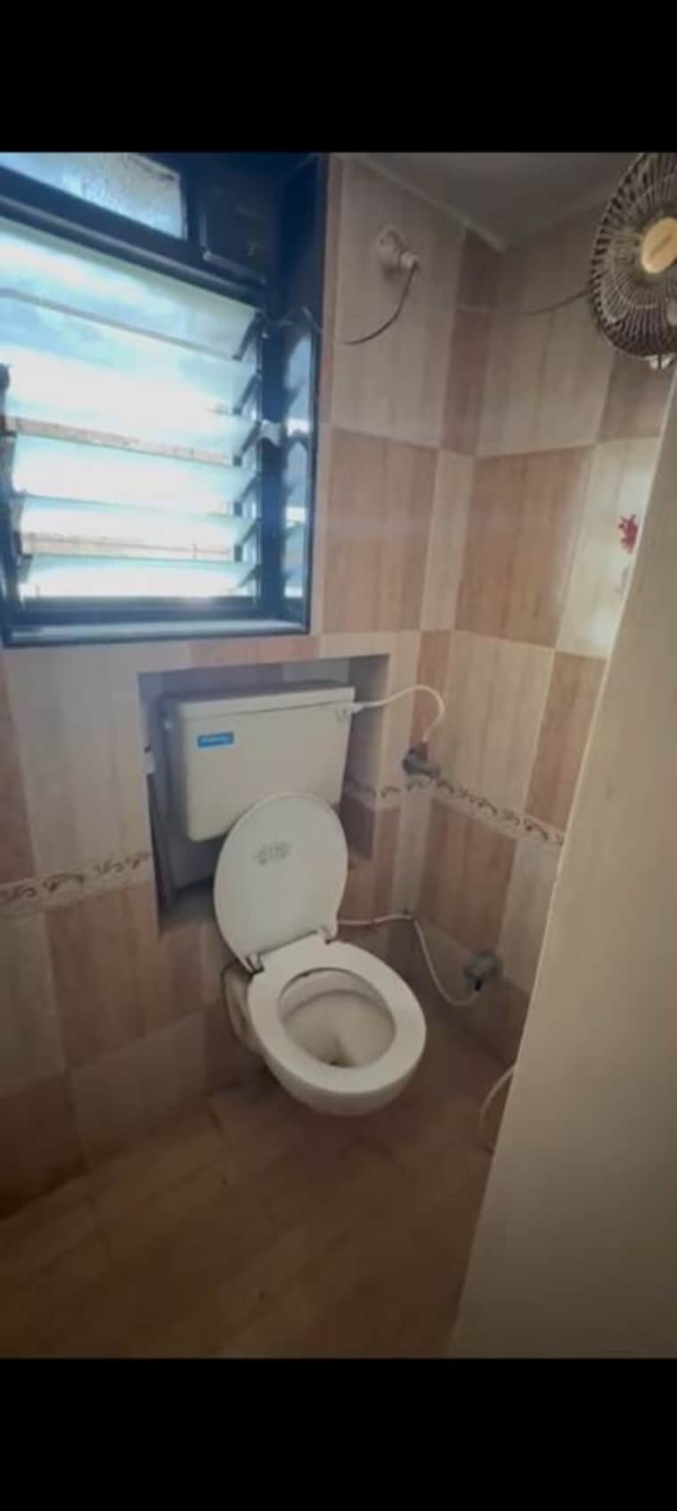 Bathroom, mangalam-chs-kandivali-east 2 Bedroom 650 Sq.Ft. Apartment In Kandivali East Mumbai 10704600