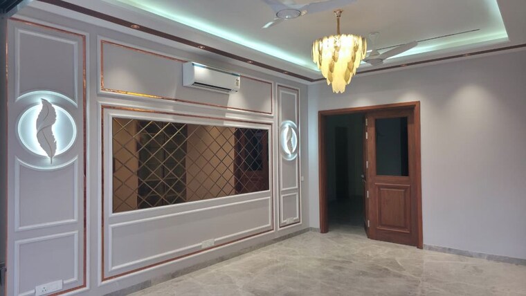 Balcony, safdarjung enclave 3 Bedroom 325 Sq.Ft. Builder Floor In Safdarjung Enclave Delhi 10704640