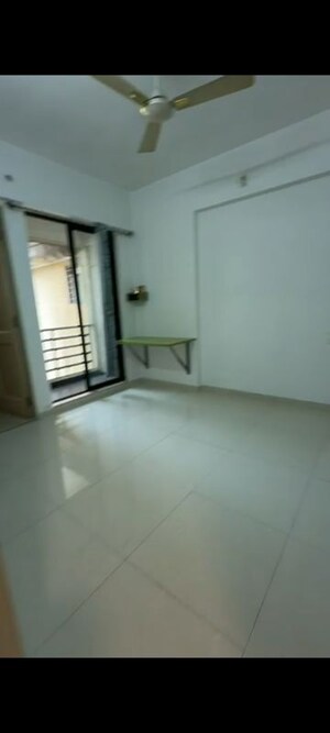 Room in 3 BHK Apartment at Vijay Residency Thane, Ghodbunder Road – for Sale